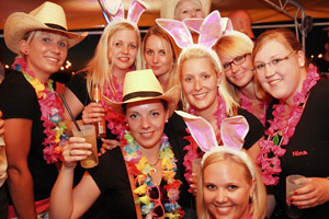 Junggesellinnenabschied auf der Bootsparty